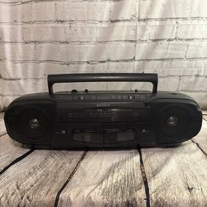 Sony Radio Cassette-Corder CFS-W318 Boom Box Vintage Blaster Working